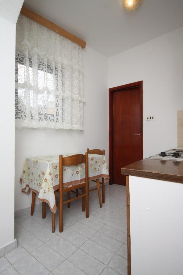 Apartment Metajna 4120C Exterior photo